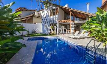 Imagem: Casa a venda no Residencial Alphaville 6