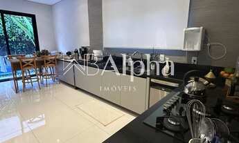 Imagem 4: Casa mobiliada a venda no Condomínio Itahyê em Santana de Parnaíba - SP