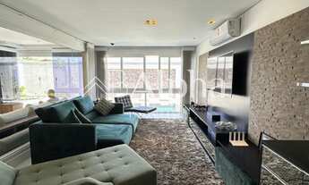 Imagem 5: Casa de alto padrão mobiliada a venda no Residencial Alphaville 1 em Barueri - SP