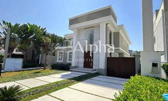 Imagem: Casa mobiliada a venda no Residencial Alphaville