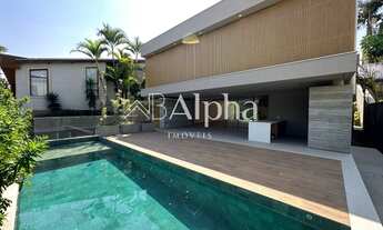 Imagem: Casa moderna à venda no Residencial Alphaville