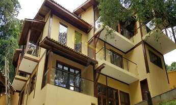 Imagem: Vende casa em condomínio na Serra da Cantareira