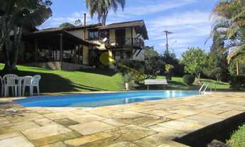 Imagem: Casa à venda em condomínio na Serra da