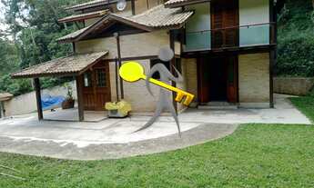 Imagem 3: Casa em Condomínio à Venda em Mairiporã-SP: 3 Quartos, 1 Suíte, 3 Salas, 5 Banheiros, 6 Va