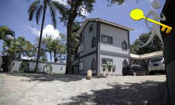 Imagem 3: Impecável casa em condomínio à venda em Mairiporã-SP, no bairro Sausalito. 4 quartos, 4 su