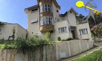 Imagem: Imóvel a venda na Serra da Cantareira