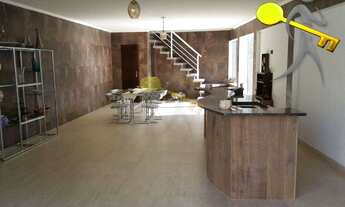 Imagem 2: Imóvel de luxo com 5 quartos e 4 suítes em condomínio no Parque Imperial, Mairiporã-SP - 4