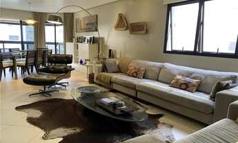 Imagem: 3 dormitórios, 1 suítes, 5 banheiro, 3