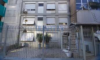 Imagem 2: APARTAMENTO JK MOBILIADO PARA ALUGAR NO MENINO DEUS COM SALA/DORMITÓRIO 29m2 A 50MTS DA AV