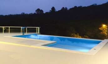 Imagem: Casa de luxo a venda no Suiça da Cantareira