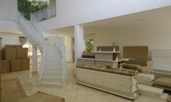 Imagem 2: Casa de alto padrão no condomínio Suiça da Cantareira na Serra da Cantareira-SP - 4 quarto