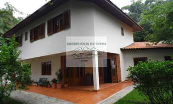 Imagem: Luxuosa Casa em Condomínio à Venda na