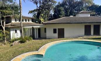 Imagem: Casa em Condomínio à Venda na Serra da