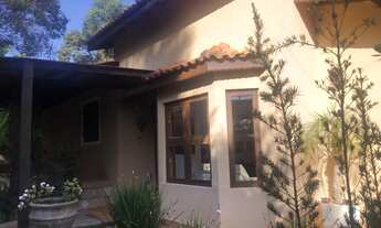 Imagem 2: Casa à venda na Serra da Cantareira com 3 quartos, 1 suíte, 4 salas, 6 banheiros, 3 vagas