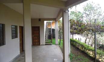 Imagem 4: Luxuosa Casa à Venda em Mairiporã-SP, Parque Teresópolis: 4 quartos, 1 suíte, 3 salas, 4 b