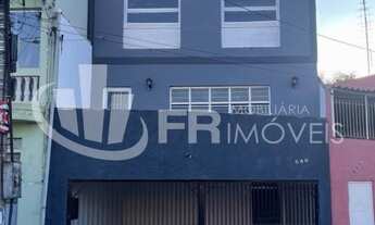 Imagem: Sobrado com edícula à venda no Centro