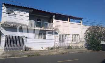 Imagem: Casa de esquina - Venda - Vila Hortência