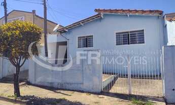 Imagem: Casa com edícula em um terreno de 300 m²