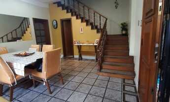 Imagem 3: 3 dormitórios na Rua Bueno De Paiva