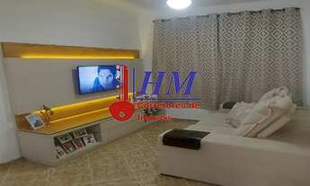 Imagem: Casa duplex com terraço e churrasqueira