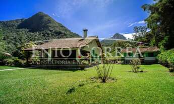 Imagem: MARAVILHOSA PROPRIEDADE NA MULHER DE PEDRA