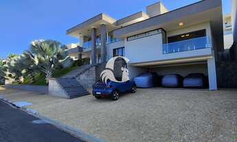 Imagem: Casa de luxo em condomínio 4 quartos