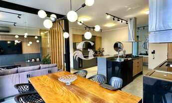 Imagem 4: Casa de luxo em condomínio: 3 quartos, 1 suíte, 2 salas, 3 banheiros, 4 vagas na Residenci