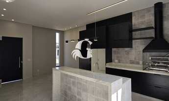 Imagem 2: Casa em Condomínio à Venda em Mogi Mirim-SP - 3 Quartos, 1 Suíte, 2 Salas, 3 Banheiros, 4