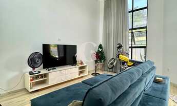 Imagem 2: Casa em Condomínio à Venda em Mogi Guaçu-SP 3 Quartos, 1 Suíte, 2 Salas, 3 Banheiros, 4 V