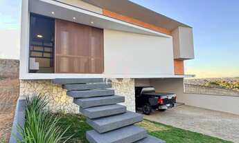 Imagem 2: Imperdível oportunidade! Casa em condomínio à venda em Condomínio Morro Vermelho II, Mogi