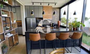 Imagem 4: MARAVILHOSO SOBRADO À VENDA NO CONDOMÍNIO RESIDENCIAL VILLAGE DA SERRA EM MOGI GUAÇU-SP