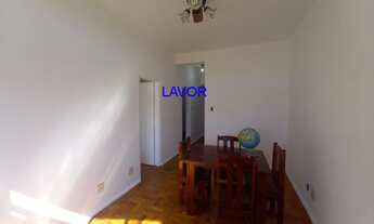 Imagem: 2 quartos, dependência, frente, vista livre