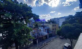 Imagem 3: Ótima casa duplex toda gradeada, 325m2 de área construída, com 02 terraços, 02 salas, 04 q