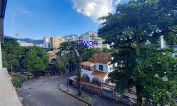 Imagem: Ótima casa duplex toda gradeada, 325m2