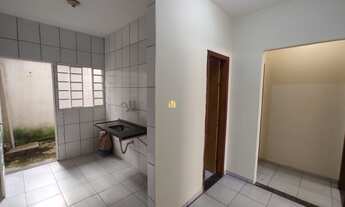 Imagem: Casa à venda em Esmeraldas-MG, Santa Cecília