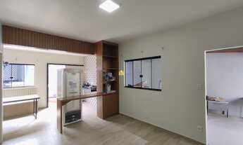 Imagem: Casa à Venda no Centro de Esmeraldas