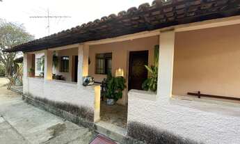 Imagem: Casa à Venda no Centro de Esmeraldas, MG