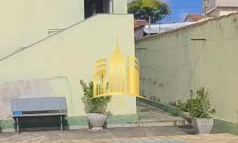 Imagem: Casa Espaçosa e Bem Localizada no Centro