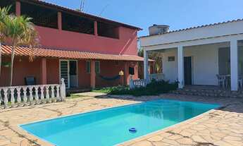 Imagem: Seu Refúgio de Paz e Conforto no Campo