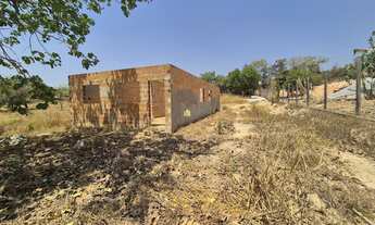 Imagem: Sítio Inacabado à Venda em Campo Alegre