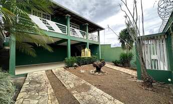 Imagem: Mansão de Alto Padrão no Bairro Belvedere