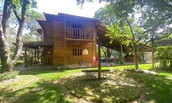 Imagem 6: Sítio à Venda em Esmeraldas - 6.000m², Casa de Madeira, Área Gourmet, Orquidário e Muito M