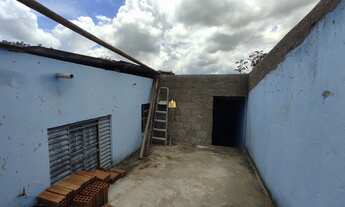 Imagem 3: Imperdível! Casa à venda em Esmeraldas-MG, bairro Dumaville, 4 quartos, 1 sala, 1 banheiro