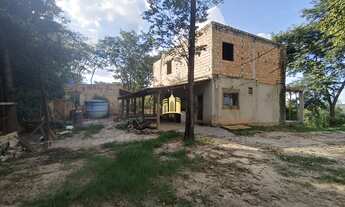 Imagem 2: Casa em Construção à Venda: 4 Quartos, Pomar, Vista Maravilhosa por R$240 Mil!