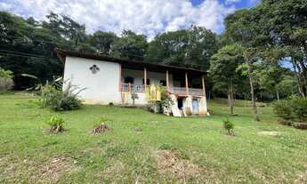 Imagem 4: Sítio à Venda em Esmeraldas: 5 Quartos, 40.000m² e Fogão a Lenha!