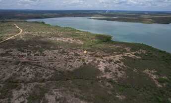 Imagem 7: Terreno à venda em Pompéu com 1.500m de margem de represa ? Ideal para loteamento, turismo