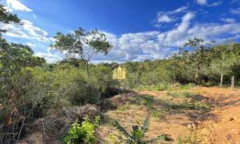 Imagem 4: Excelente Lote à Venda no Bairro Fernão Dias 450m² com Documentação e Energia