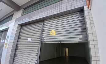 Imagem: Loja no centro de esmeraldas