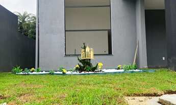 Imagem 6: Casa 3 Quartos com Suíte - 180m² - Sala com Pé Direito Duplo - 5 Vagas - Acabamento Premiu