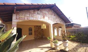 Imagem: Casa Especial no Centro de Esmeraldas-MG